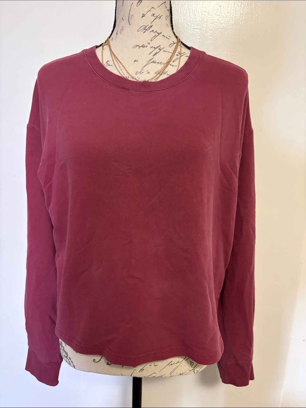 Marine Layer *Women's Maroon Crewneck Pullover Sweatshirt